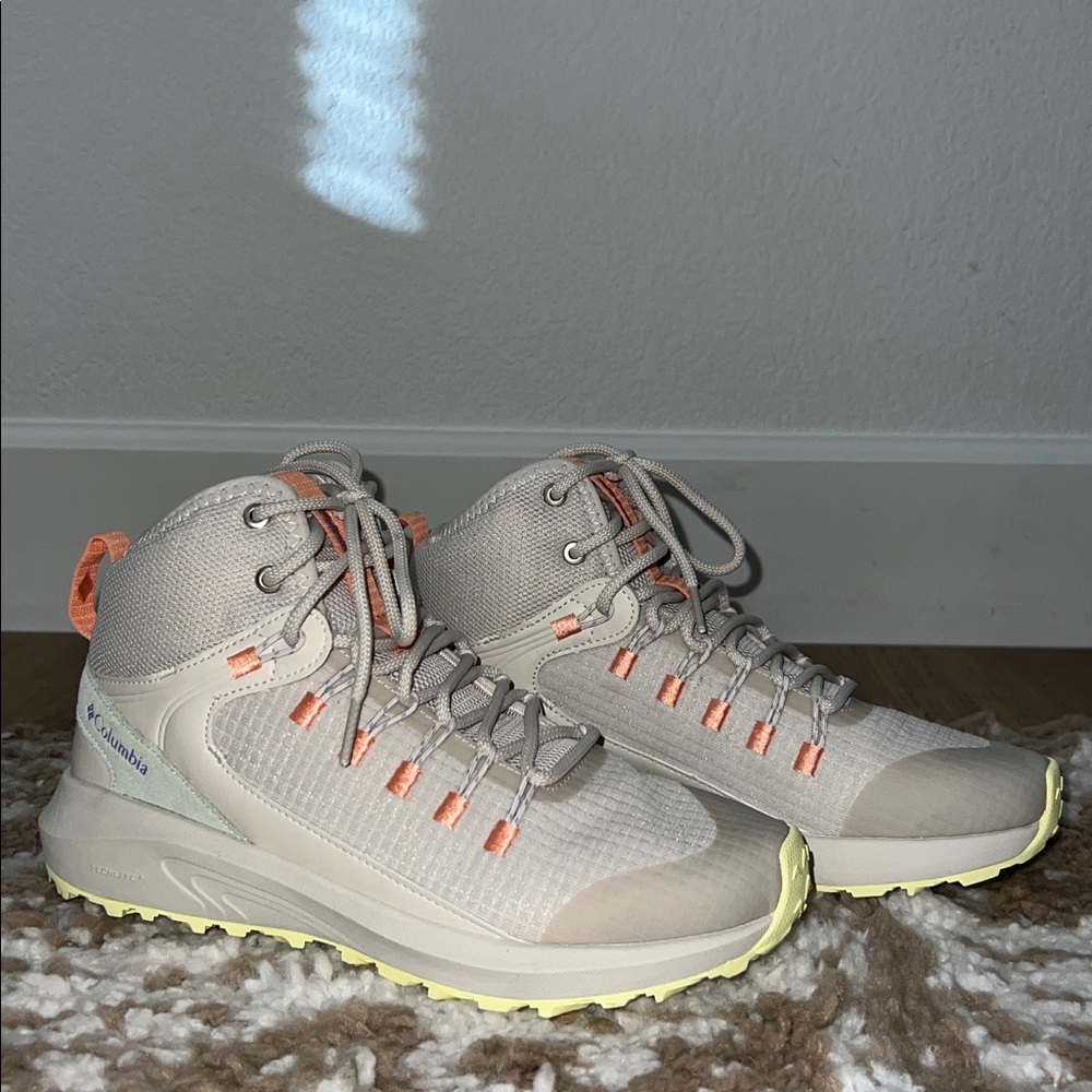 Columbia Women's Beige Tan Hiking Boots with Coral Accents